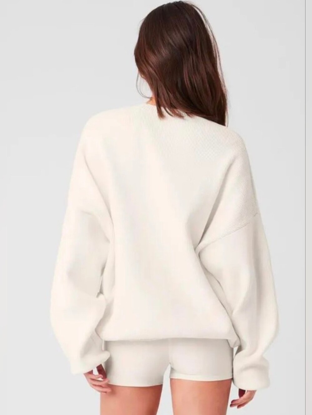 Alo Yoga Scholar Sweater in White XL